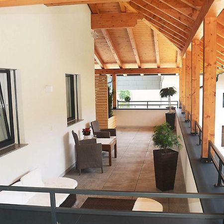 Apartment Zimat Киенес Екстериор снимка