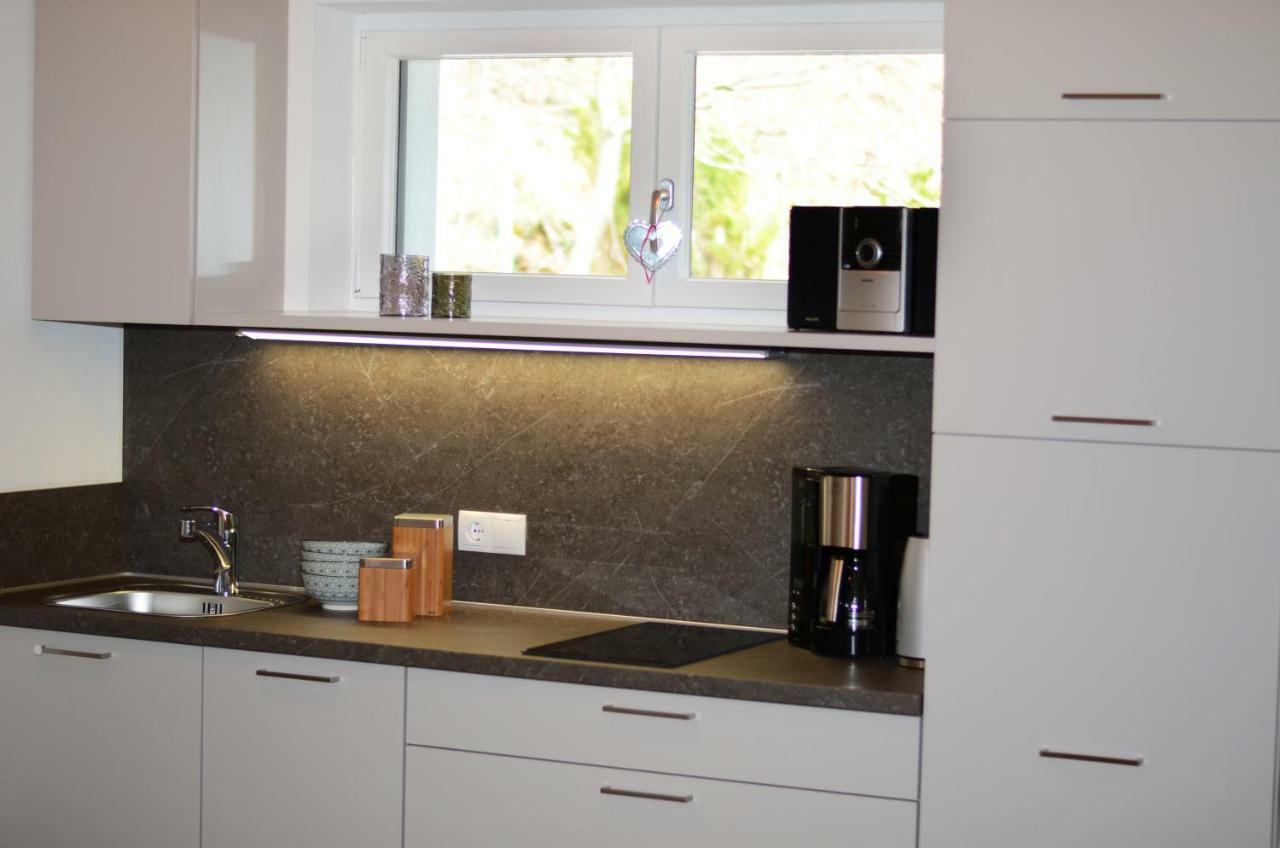 Apartment Zimat Киенес Екстериор снимка